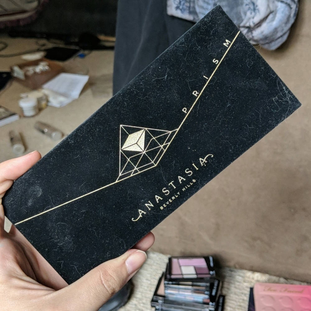 Anastasia Beverly Hills Prism Palette